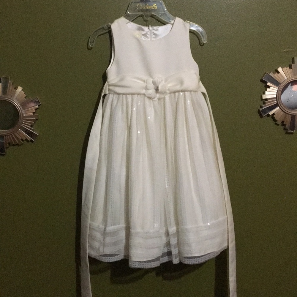 Cinderella dress size 4T Toddler